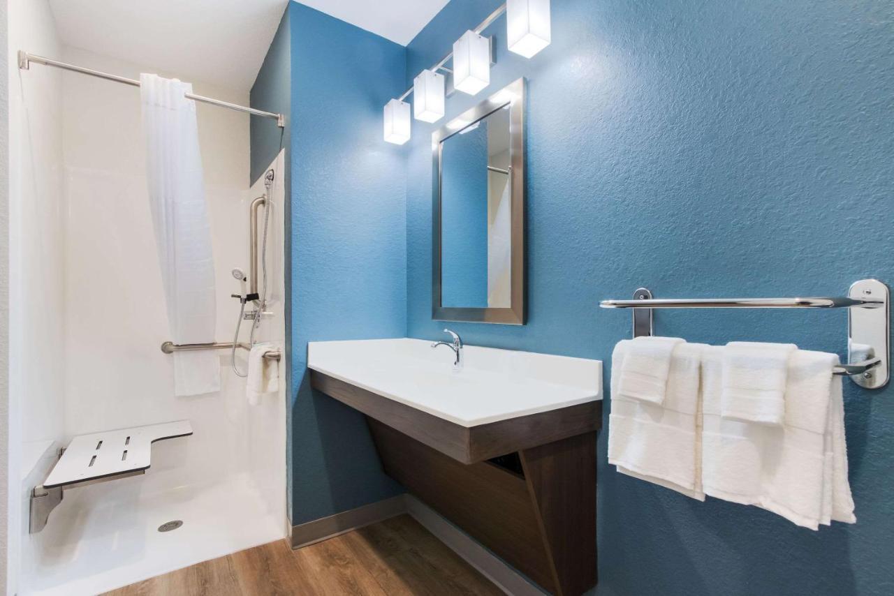 Woodspring Suites Tamarac Exterior photo
